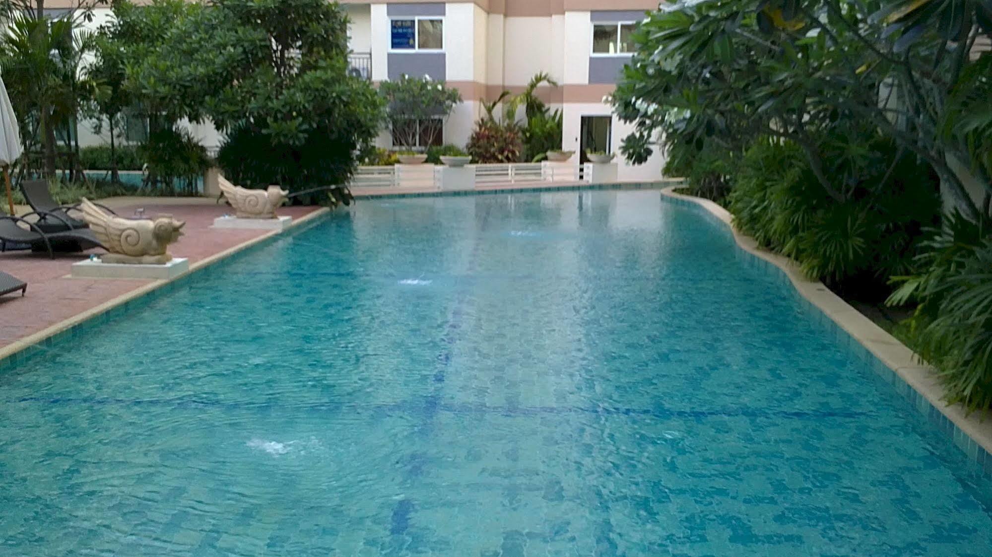 Park Lane Resort By West Joint Venture Bãi biển Jomtien Ngoại thất bức ảnh