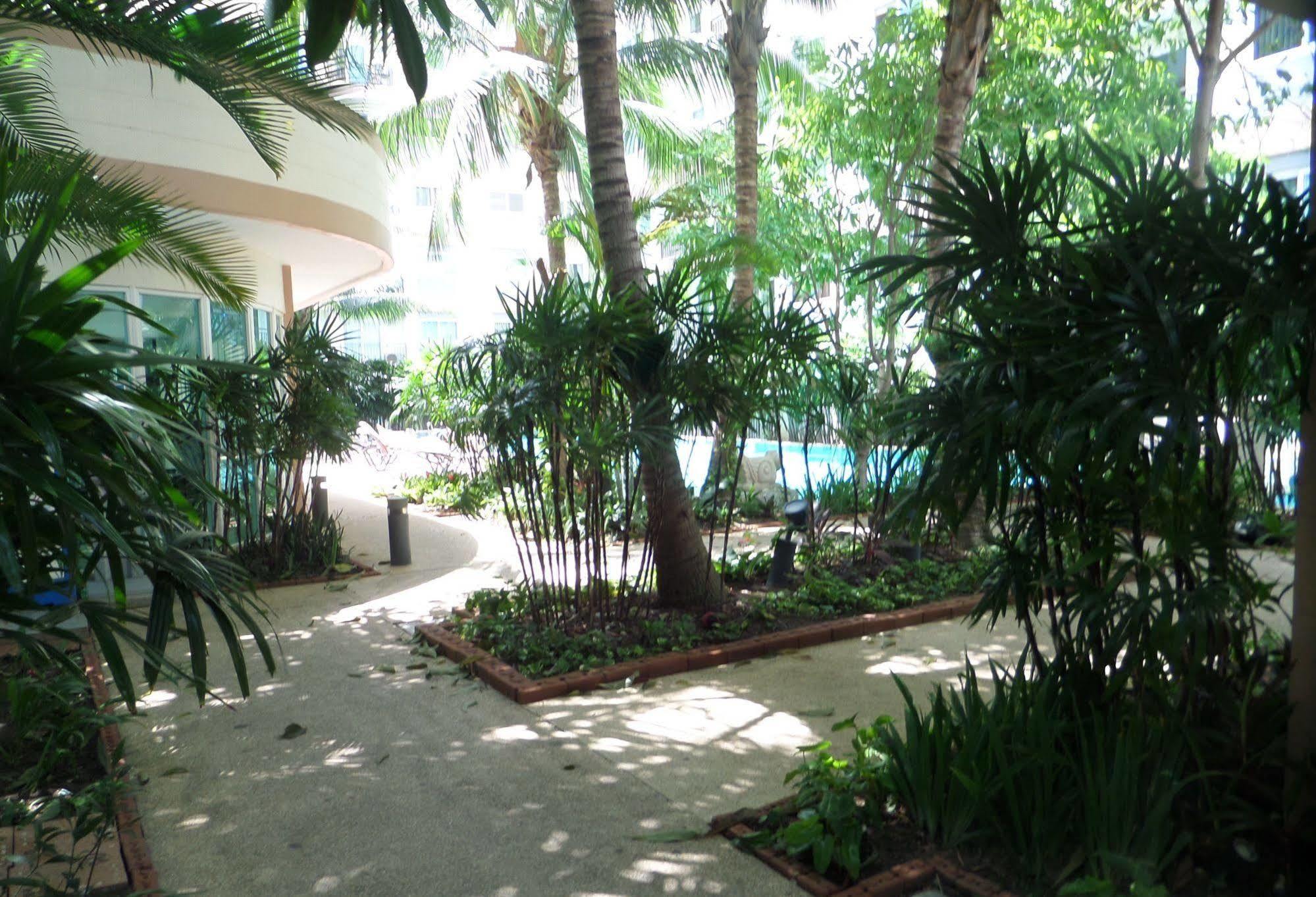 Park Lane Resort By West Joint Venture Bãi biển Jomtien Ngoại thất bức ảnh